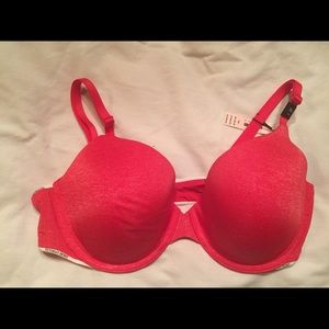 Victoria Secret T-shirt bra